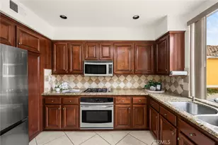 1506 Reggio Aisle, Irvine, CA 92606 - Photo 18