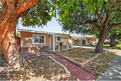 12017 208th, Lakewood, CA 90715 - Photo 2