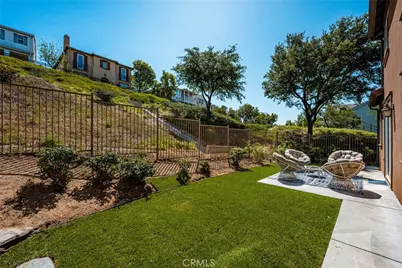 705 E Lemon Swirl, Azusa, CA 91702 - Photo 12