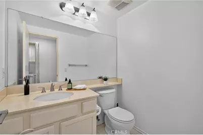 1150 W Capitol Drive #101, San Pedro, CA 90732 - Photo 14