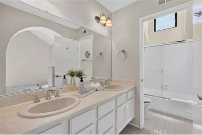 1150 W Capitol Drive #101, San Pedro, CA 90732 - Photo 22
