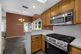2210 Pacific Ave, Costa Mesa, CA 92627 - Photo 10