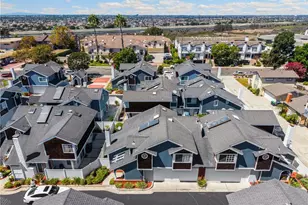 2210 Pacific Ave, Costa Mesa, CA 92627 - Photo 34