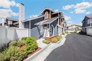 2210 Pacific Ave, Costa Mesa, CA 92627 - Photo 2