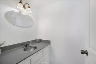 2210 Pacific Ave, Costa Mesa, CA 92627 - Photo 20