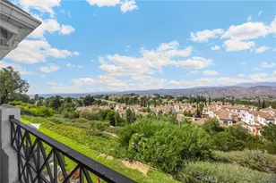 8063 E Sandstone Dr, Anaheim Hills, CA 92808 - Photo 4