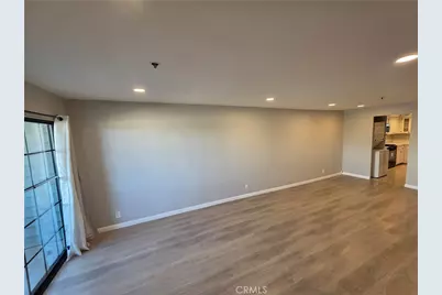 6545 Reseda, Reseda, CA 91335 - Photo 10