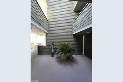 6545 Reseda, Reseda, CA 91335 - Photo 28