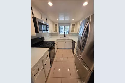 6545 Reseda, Reseda, CA 91335 - Photo 24