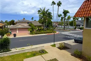 6390 E Bixby Hill, Long Beach, CA 90815 - Photo 2