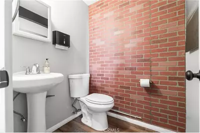 2734 E Broadway #8, Long Beach, CA 90803 - Photo 10