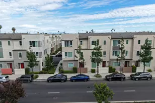 10670 Paramount Blvd, Downey, CA 90241 - Photo 22