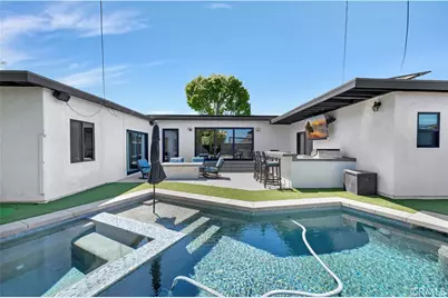 2916 Charlemagne Avenue, Long Beach, CA 90815 - Photo 2