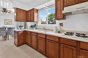 413 S Falcon St, Anaheim, CA 92804 - Photo 10