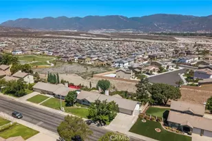 2437 N Sycamore, Rialto, CA 92377 - Photo 42