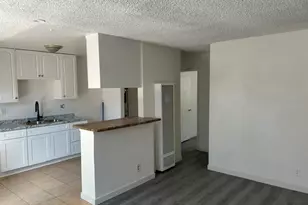 118 E Truslow, Fullerton, CA 92832 - Photo 6