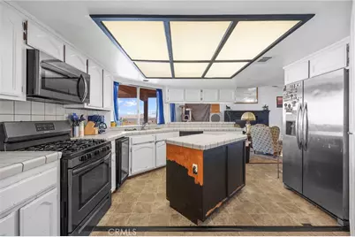 17240 Candlewood, Apple Valley, CA 92307 - Photo 14