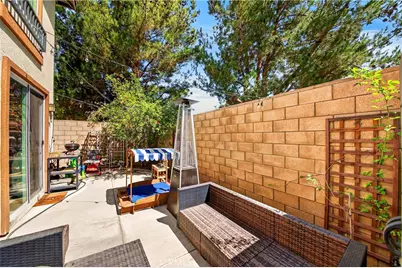 10947 Periwinkle, Riverside, CA 92503 - Photo 46