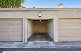 4752 Tiara Dr, Huntington Beach, CA 92649 - Photo 38