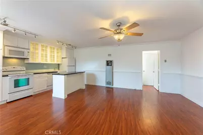 1329 E 1st #40, Long Beach, CA 90802 - Photo 2