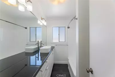 1329 E 1st #40, Long Beach, CA 90802 - Photo 14