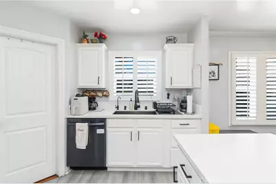 1510 Sherman Place, Long Beach, CA 90804 - Photo 10