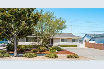 819 S Hastings, Fullerton, CA 92833 - Photo 2