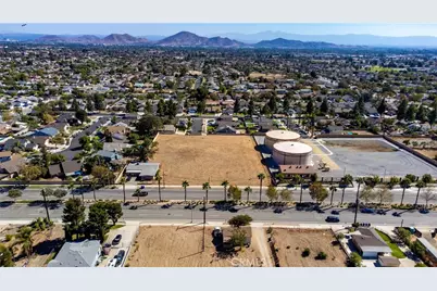 16227 Baseline Avenue, Fontana, CA 92336 - Photo 10