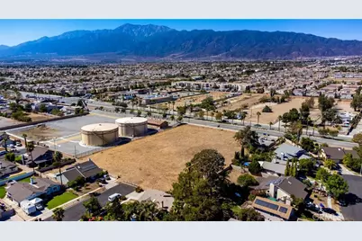 16227 Baseline Avenue, Fontana, CA 92336 - Photo 6