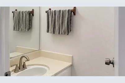13934 Magnolia, Garden Grove, CA 92844 - Photo 6
