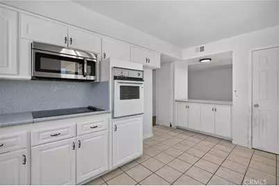28491 Bradley Road, Sun City, CA 92586 - Photo 8