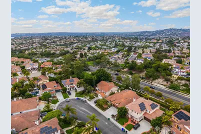 8040 Corte Sasafras, Carlsbad, CA 92009 - Photo 28
