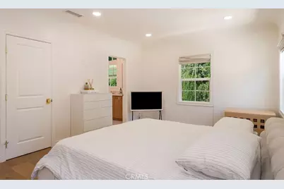 3950 Welland Avenue, Los Angeles, CA 90008 - Photo 38