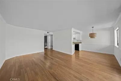 275 Esperanza #303, Long Beach, CA 90802 - Photo 6