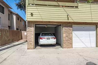 275 Esperanza #303, Long Beach, CA 90802 - Photo 4