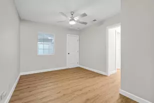 11822 Rialto, Los Angeles, CA 91352 - Photo 14