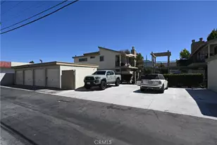 810 Center St, Costa Mesa, CA 92627 - Photo 10