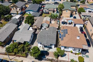 139 W 88th Pl, Los Angeles, CA 90003 - Photo 10