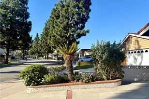 19115 Wiersma, Cerritos, CA 90703 - Photo 6
