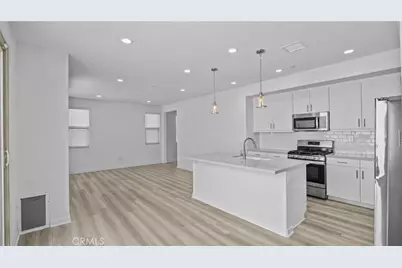 16282 Meadowhouse Avenue, Chino, CA 91708 - Photo 8