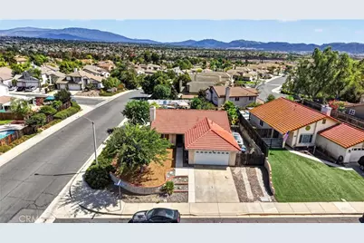 25219 Ridgeplume, Murrieta, CA 92563 - Photo 4