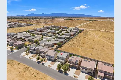 10832 Quarter Horse Avenue, Hesperia, CA 92345 - Photo 30