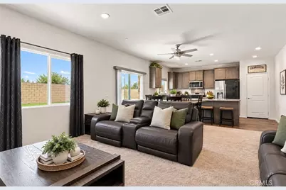 10832 Quarter Horse Avenue, Hesperia, CA 92345 - Photo 12