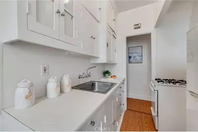 315 W 3rd #1011, Long Beach, CA 90802 - Photo 18