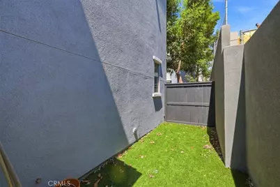 1866 Orizaba, Signal Hill, CA 90755 - Photo 42