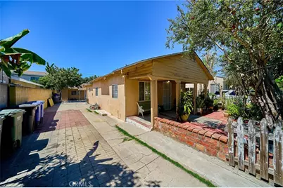 1845 Dawson, Signal Hill, CA 90755 - Photo 24