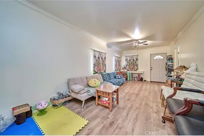 1845 Dawson, Signal Hill, CA 90755 - Photo 10
