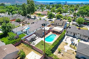 124 S Beachwood, Burbank, CA 91506 - Photo 6
