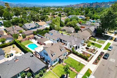 124 S Beachwood, Burbank, CA 91506 - Photo 8