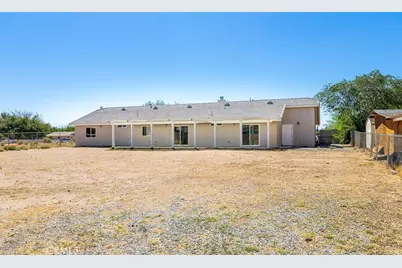 14626 Luna, Victorville, CA 92392 - Photo 40